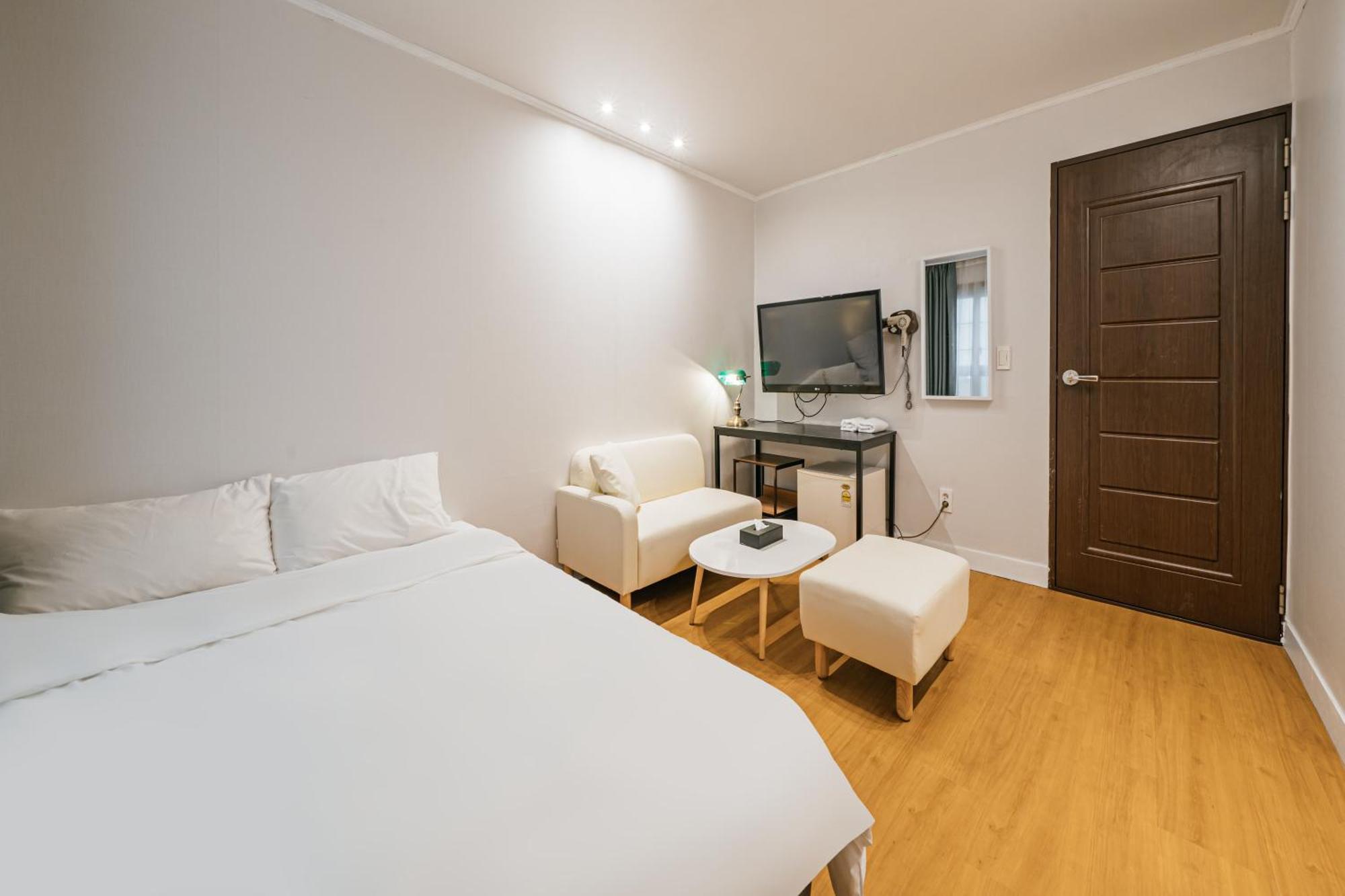 Hostel Lofy House Czedżu Zewnętrze zdjęcie