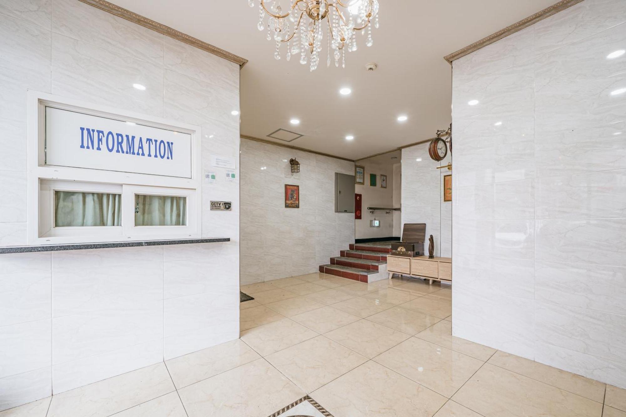 Hostel Lofy House Czedżu Zewnętrze zdjęcie